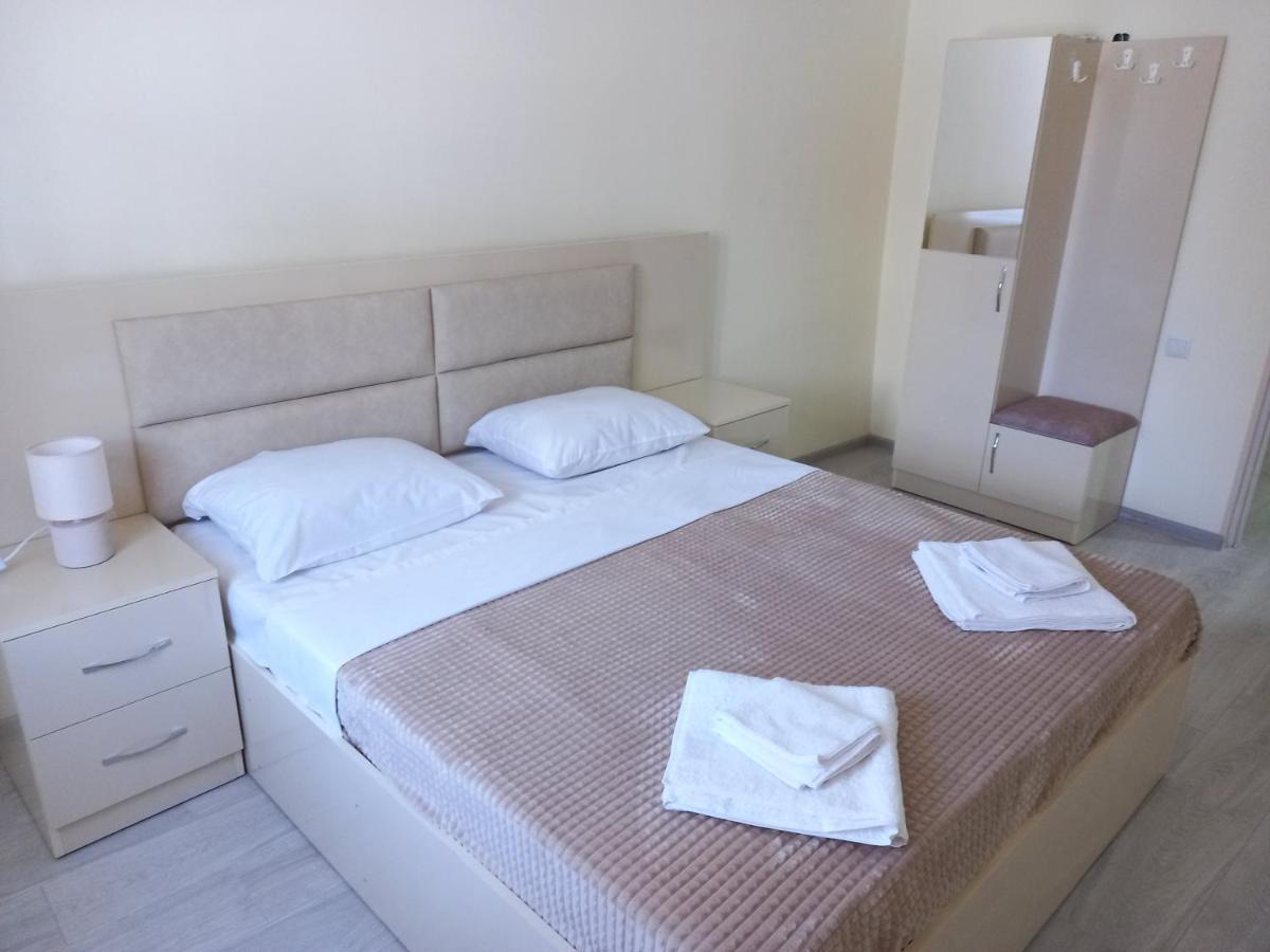 ギュムリ H.A.S.K Bed & Breakfast エクステリア 写真